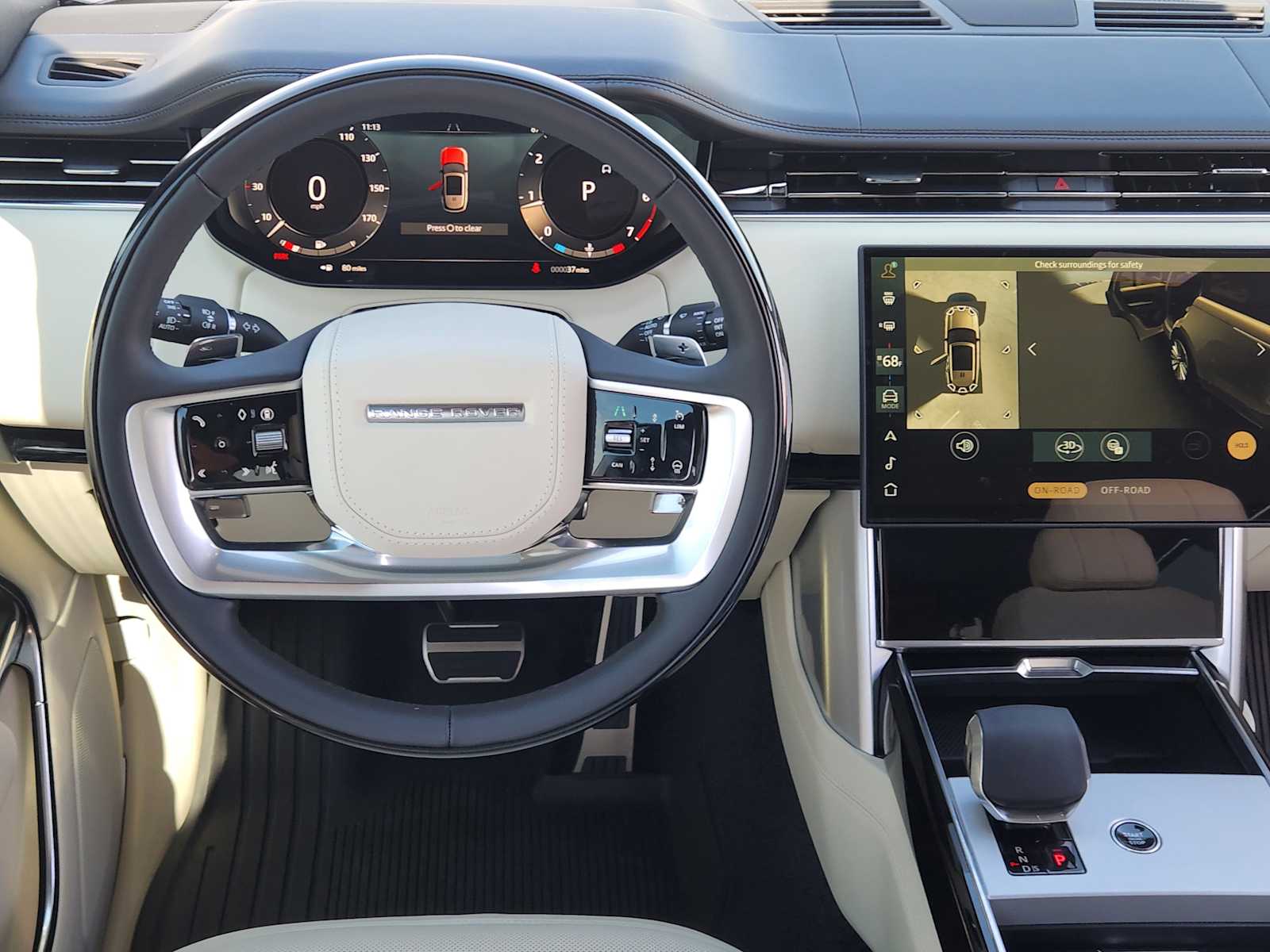 2025 Land Rover Range Rover SE photo 24