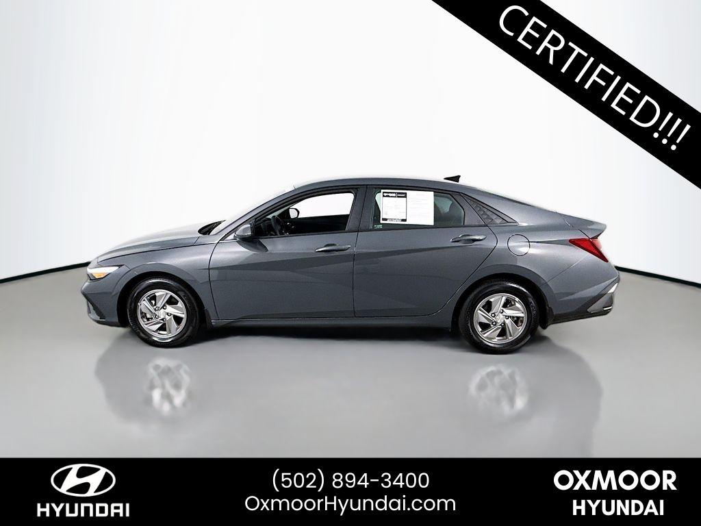 2025 Hyundai Elantra SE photo 4