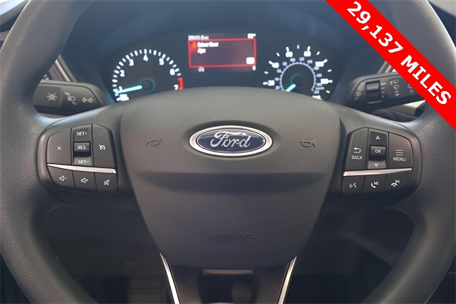 2022 Ford Escape SE photo 4