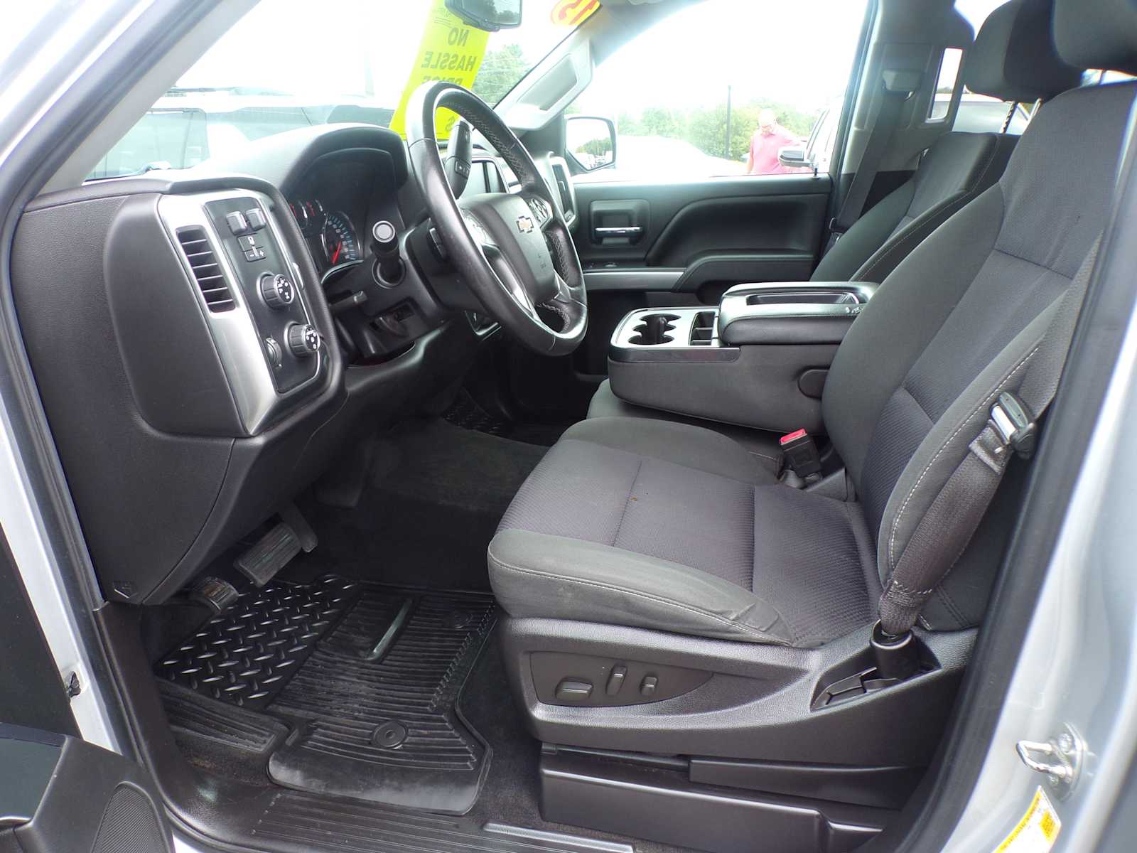 2015 Chevrolet Silverado 1500 LT photo 10
