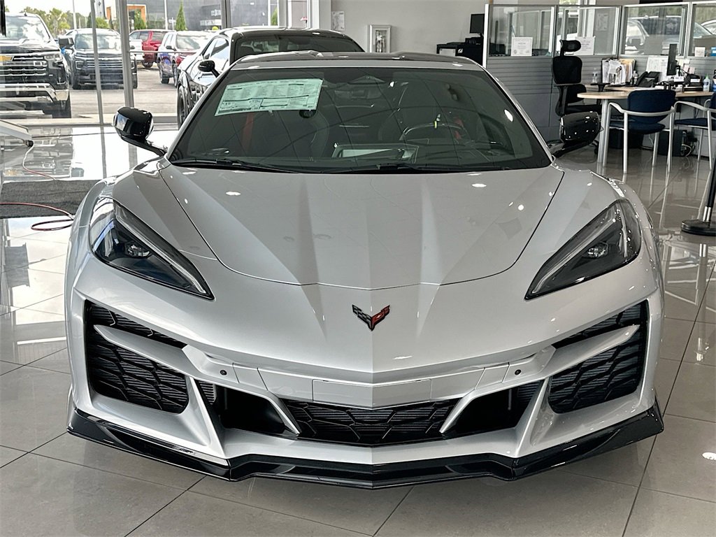 2026 Chevrolet Corvette Z06 3LZ photo 2