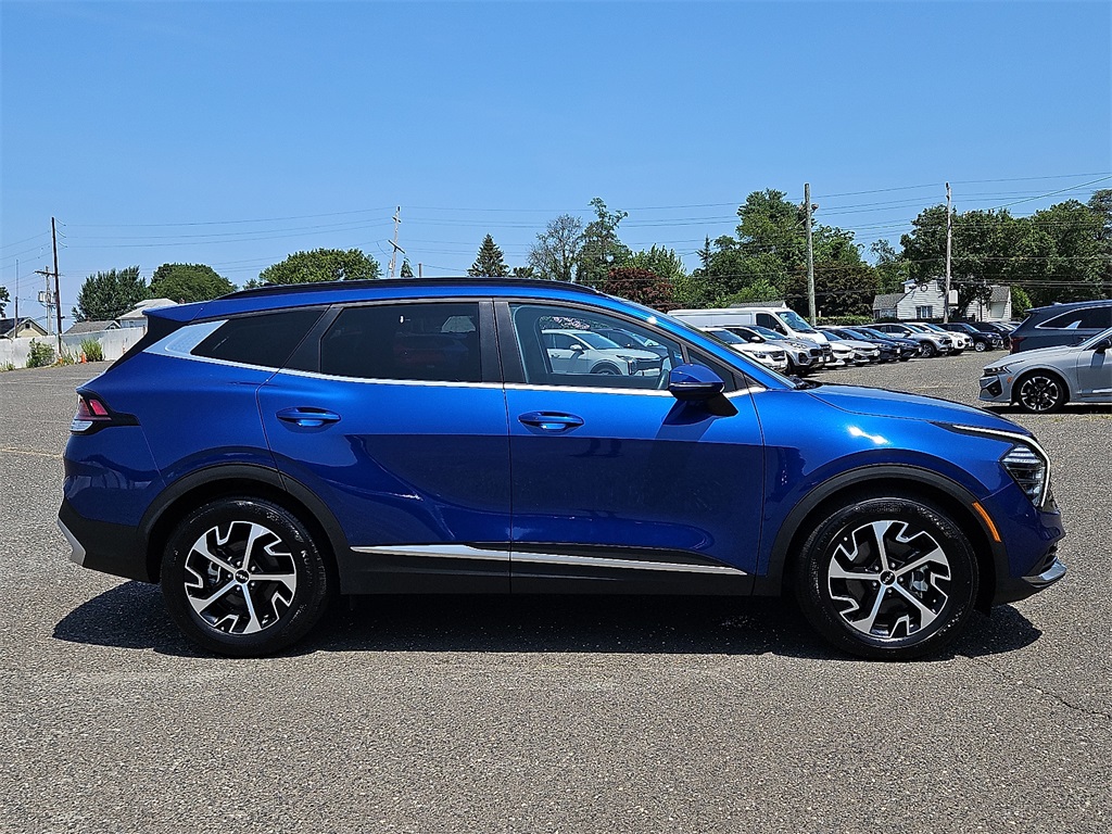 2025 Kia Sportage EX photo 8