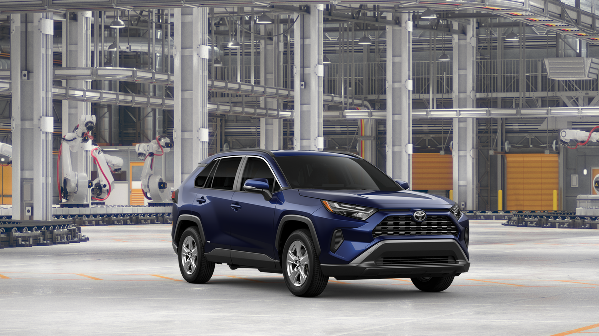 2025 Toyota RAV4 Hybrid XLE photo 14