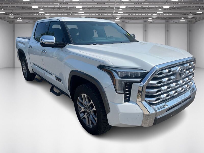 2022 Toyota Tundra 1794 Edition photo 3