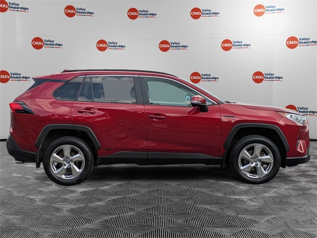 2021 Toyota RAV4 Hybrid XLE Premium photo 3