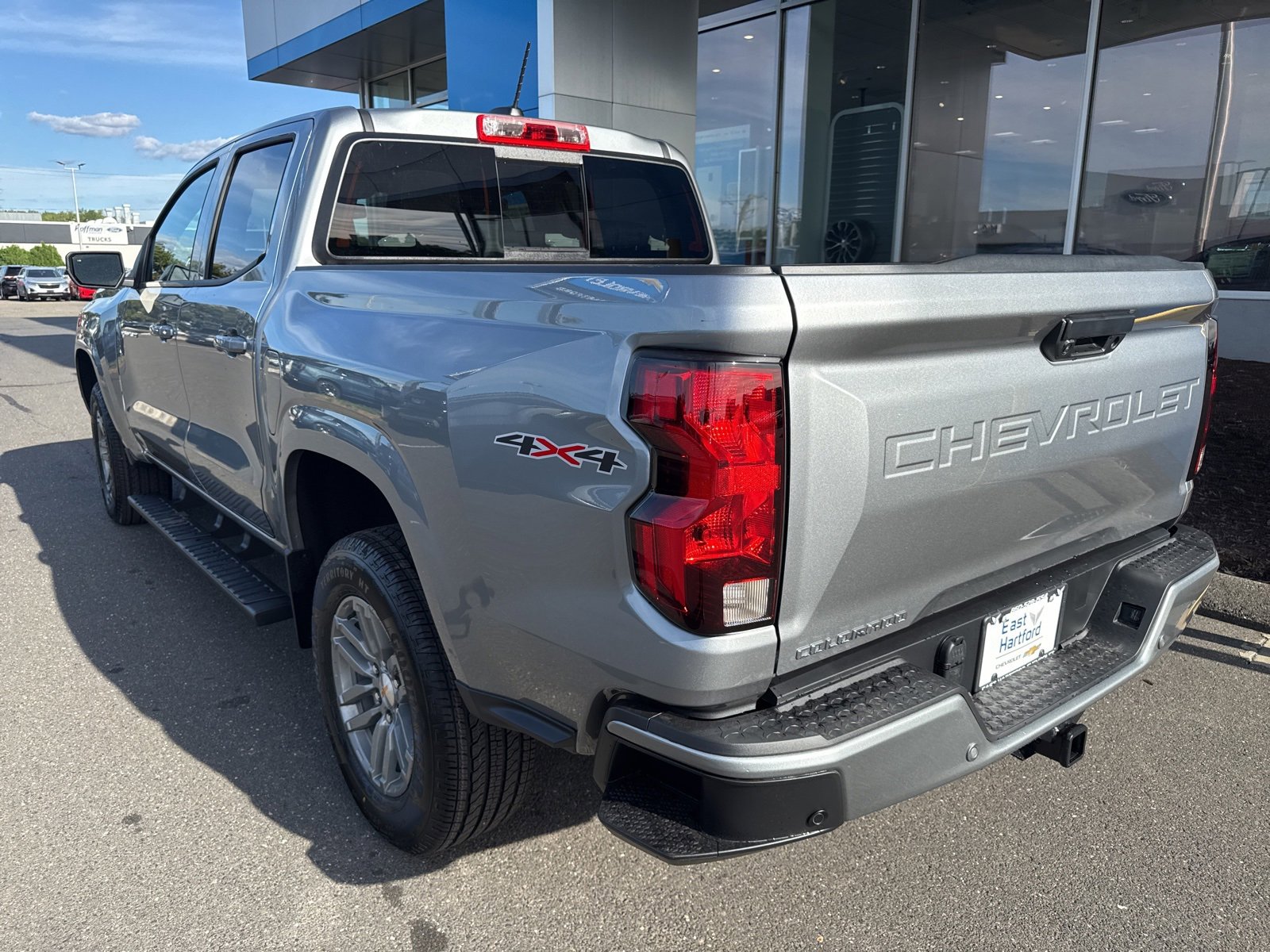 2026 Chevrolet Colorado LT photo 8