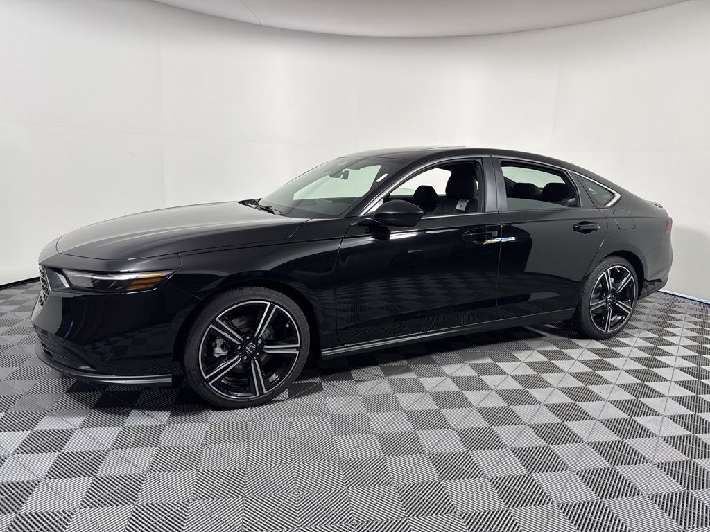 2025 Honda Accord Hybrid Sport photo 2