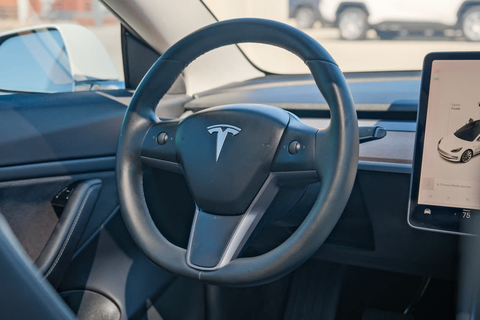 2018 Tesla Model 3 Long Range photo 15