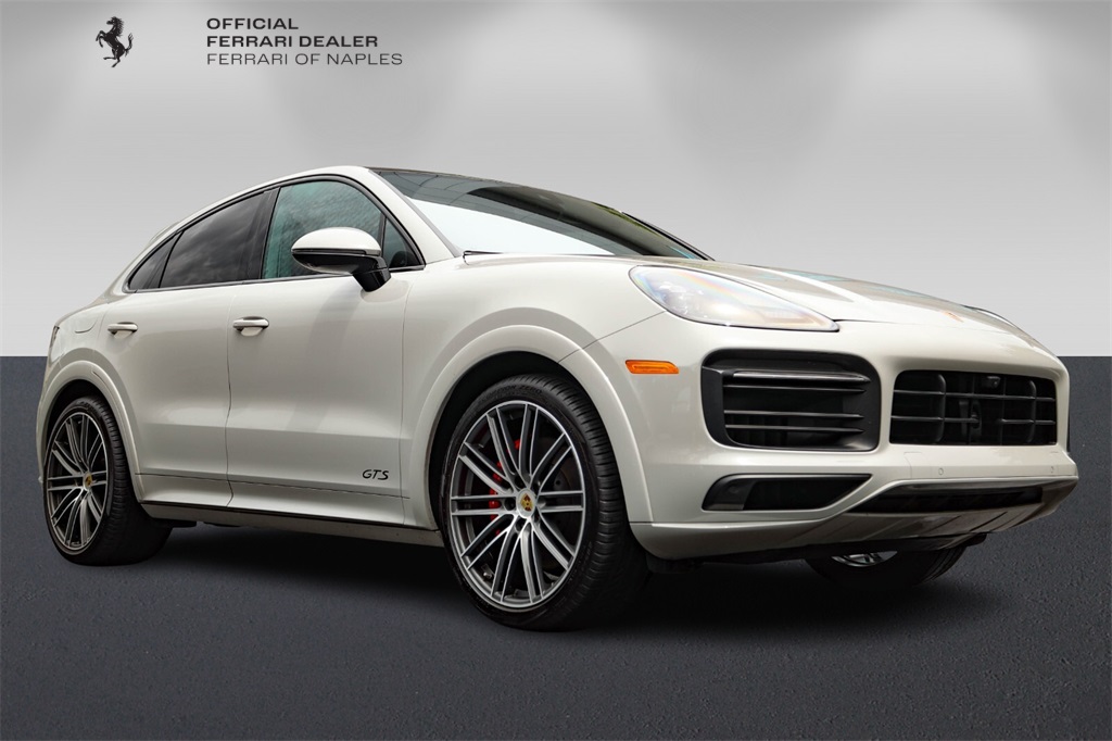 2022 Porsche Cayenne Coup
