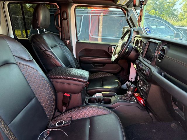 2020 Jeep Wrangler Unlimited Sahara High Altitude photo 10