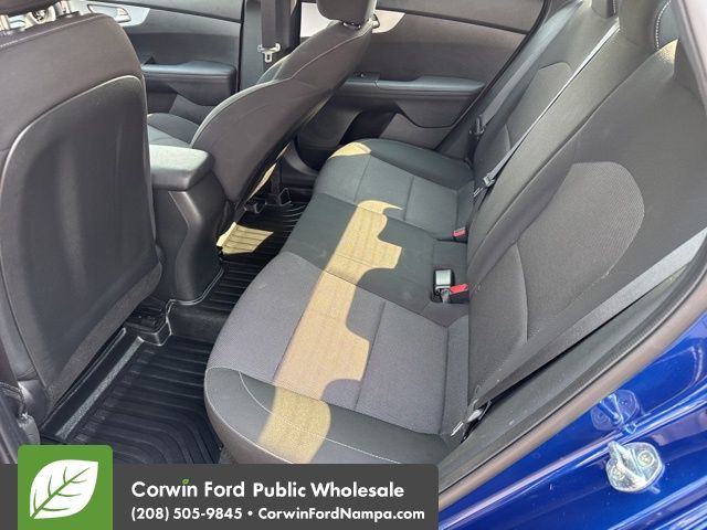 2023 Kia Forte LXS photo 27