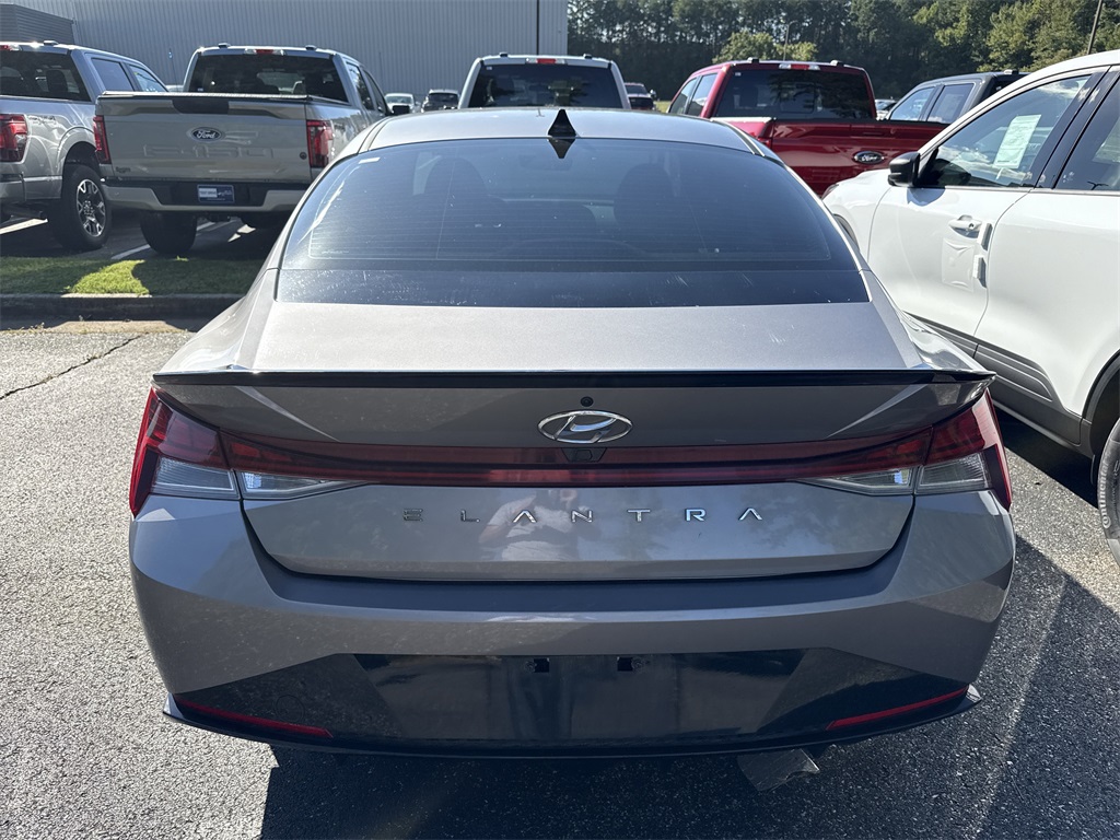 2023 Hyundai Elantra N Line photo 8