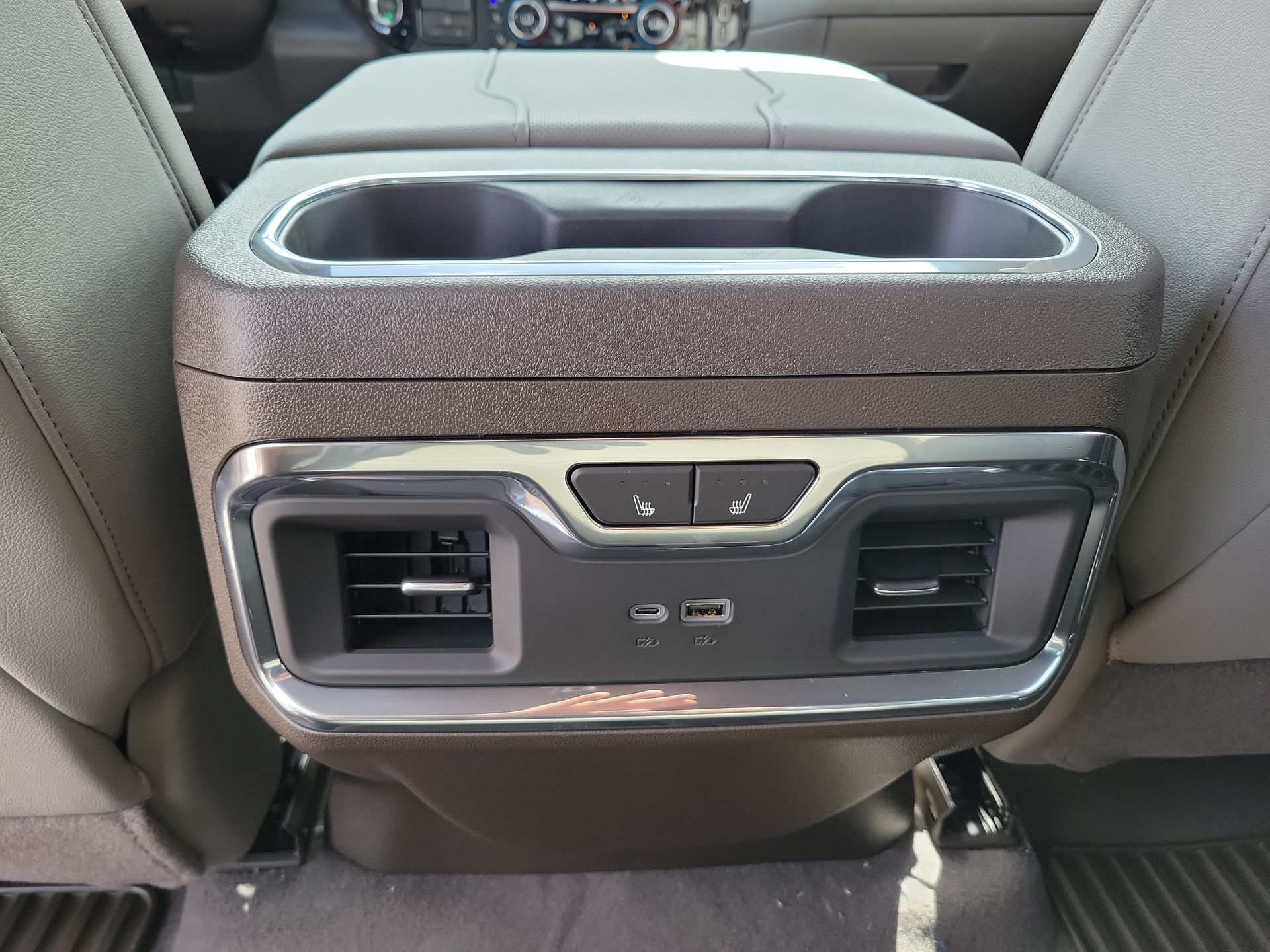 2025 Chevrolet Silverado 3500HD LTZ photo 46
