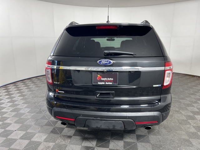 2015 Ford Explorer XLT photo 5