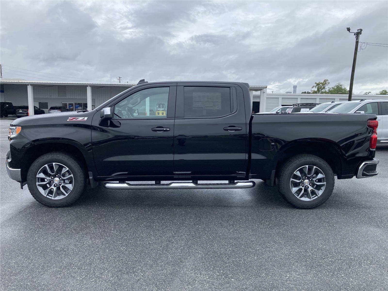 2026 Chevrolet Silverado 1500 LT photo 8