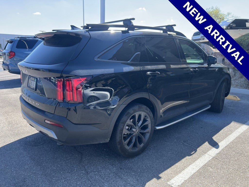 2022 Kia Sorento X-Line SX Prestige photo 3