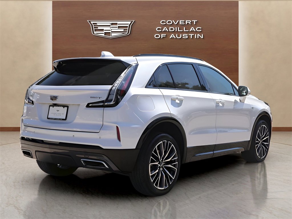 2024 Cadillac XT4 Sport photo 4