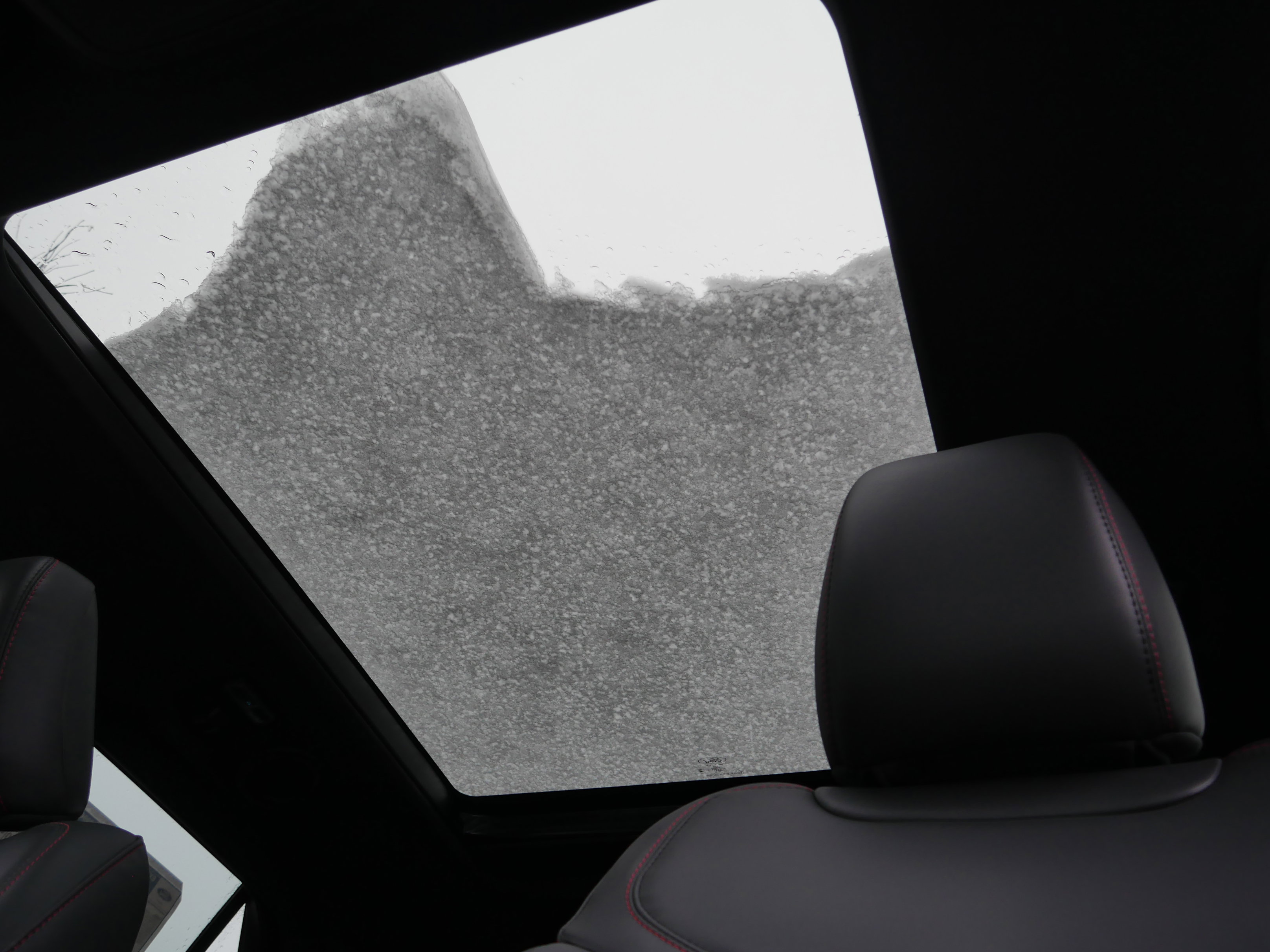 2026 Ford Explorer ST-Line photo 4