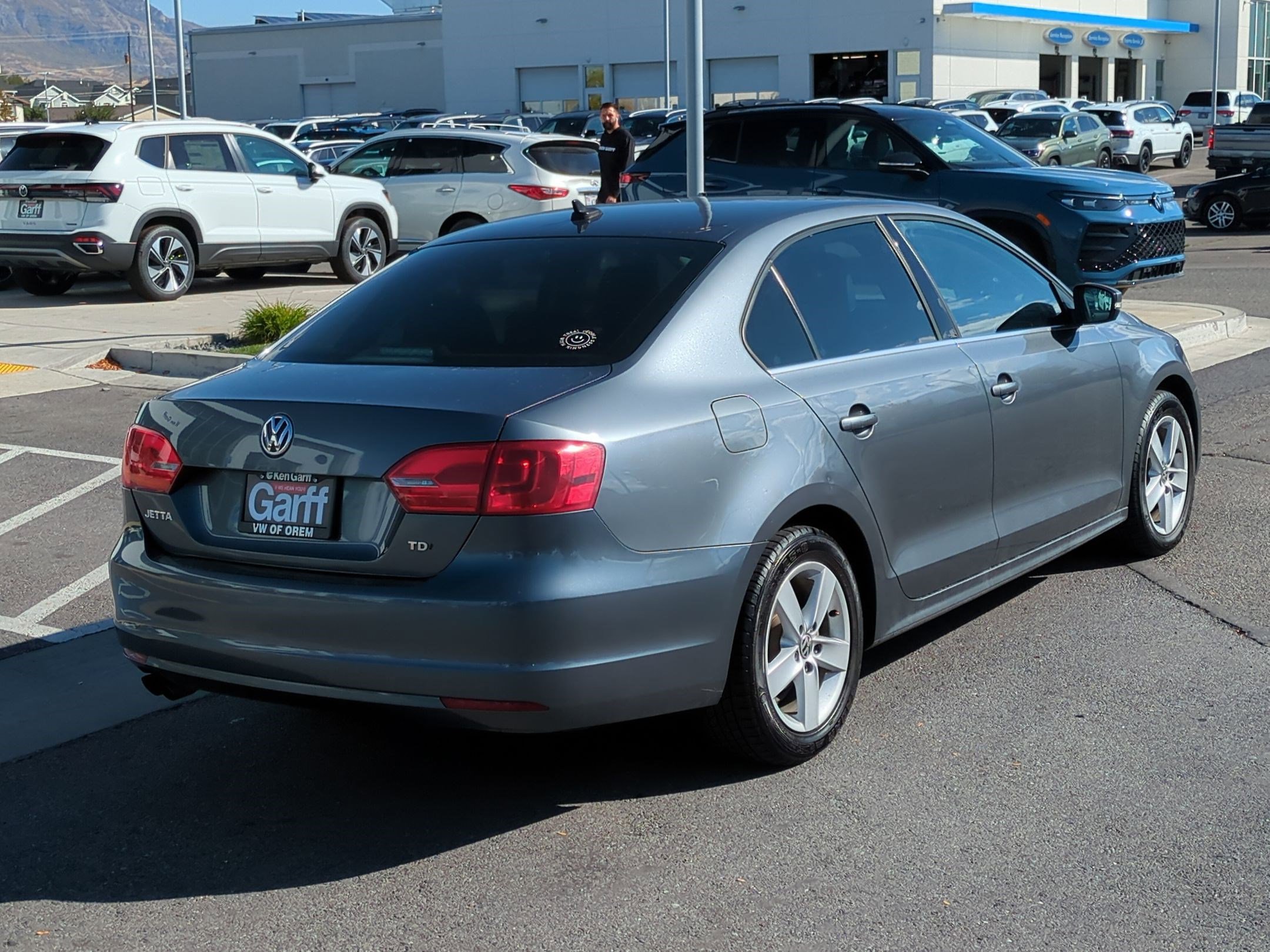 2014 Volkswagen Jetta SEL TDI photo 3