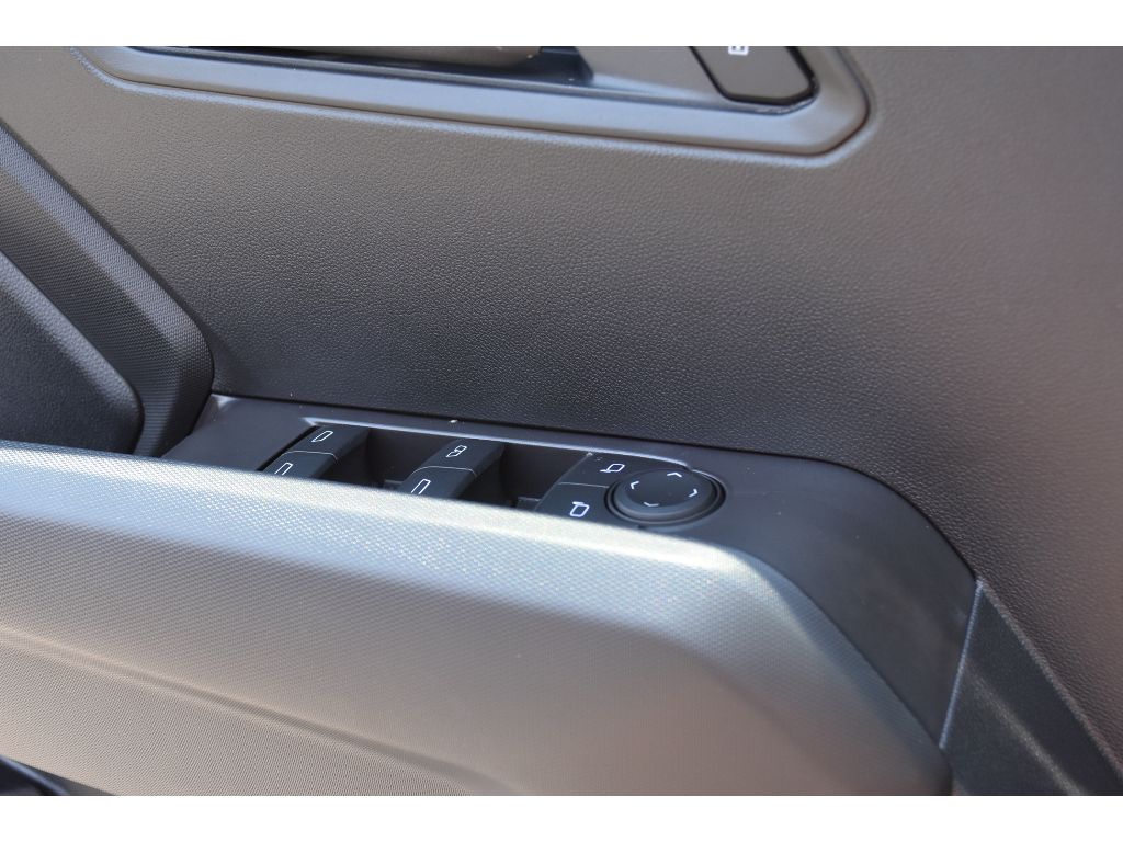 2025 Chevrolet Colorado Trail Boss photo 17