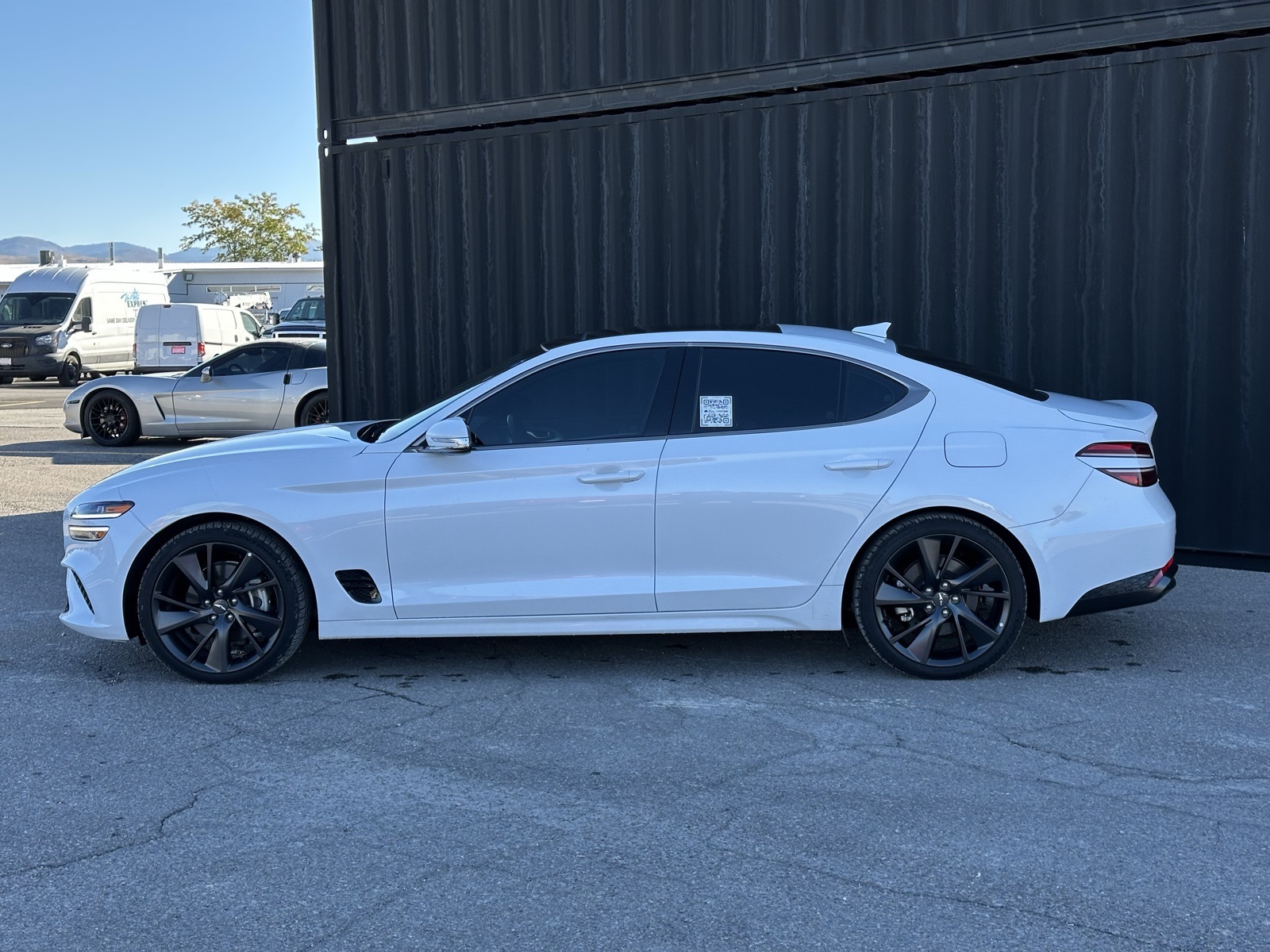 2023 Genesis G70 Sport Prestige 2.0T photo 5