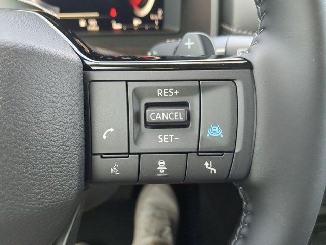2025 Nissan Rogue Platinum photo 28
