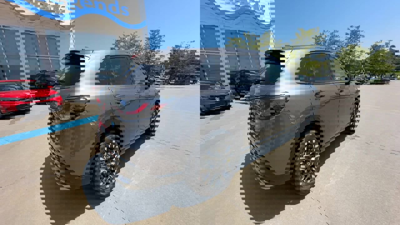 2026 Honda HR-V EX-L photo 8