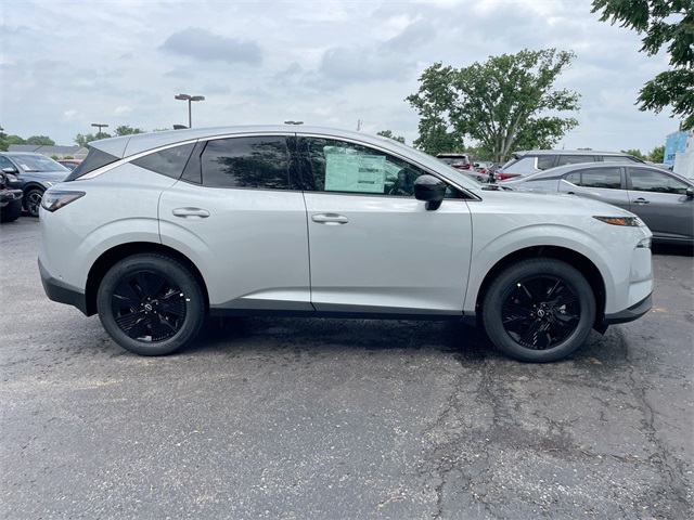 2025 Nissan Murano SV photo 14