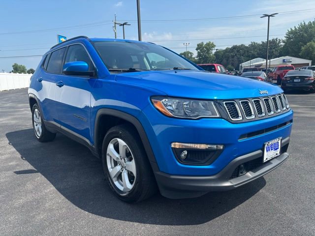 2021 Jeep Compass Latitude photo 2