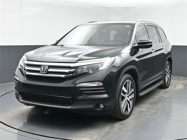 2018 Honda Pilot Touring photo 3