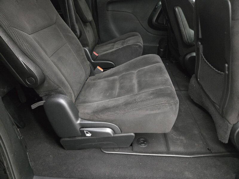 2014 Dodge Grand Caravan SXT photo 12