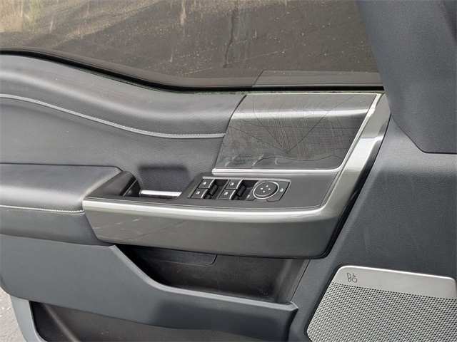 2022 Ford F-150 XLT photo 11
