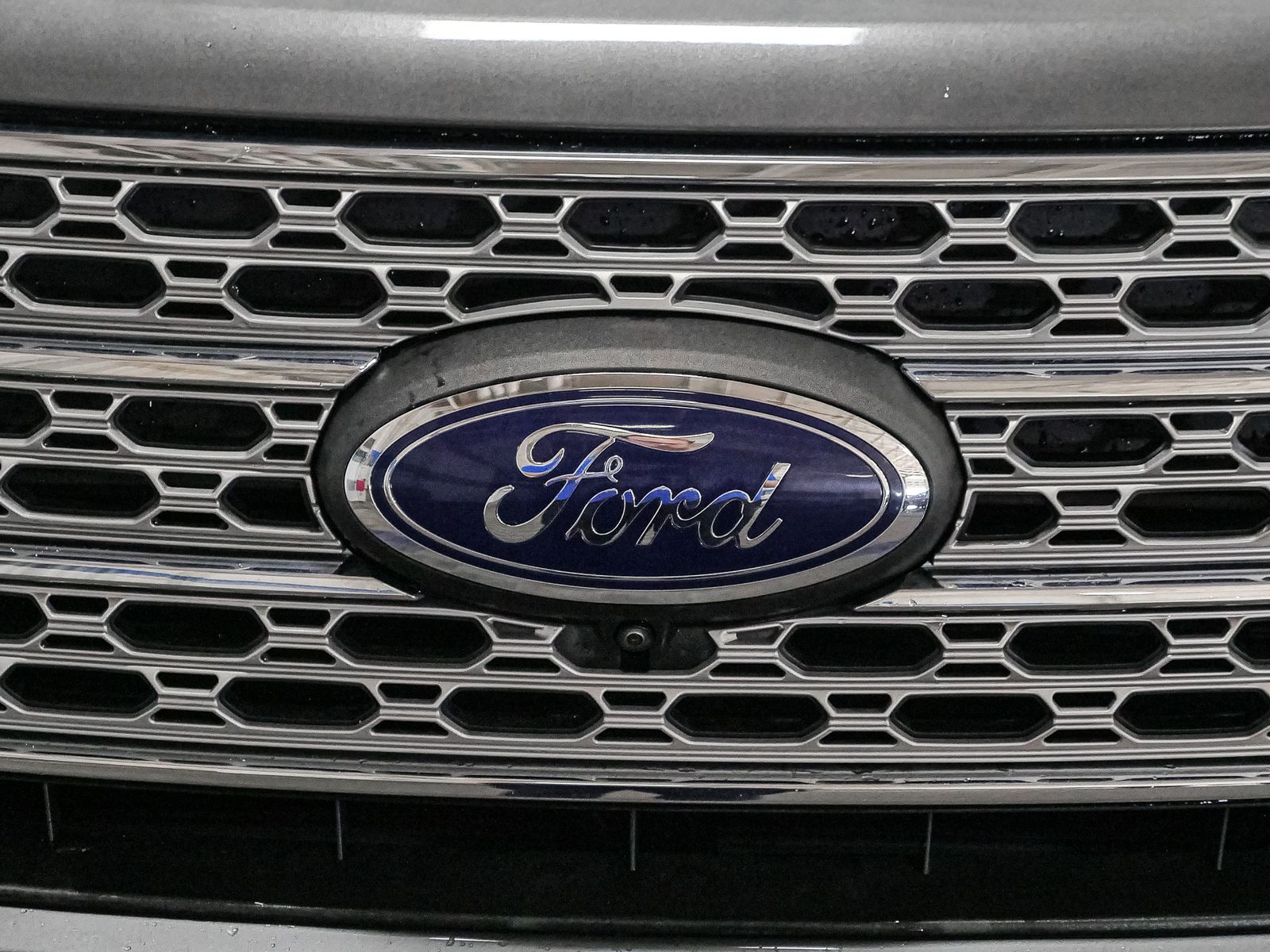 2023 Ford Explorer Limited photo 11