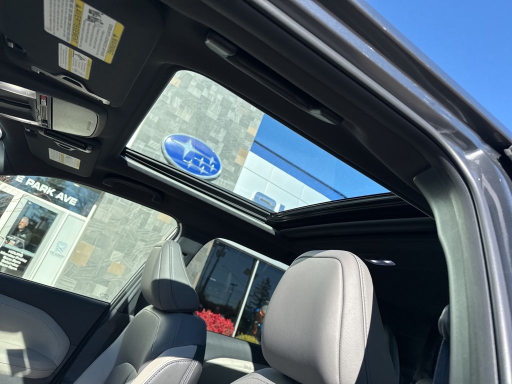 2025 Subaru Forester Limited photo 4