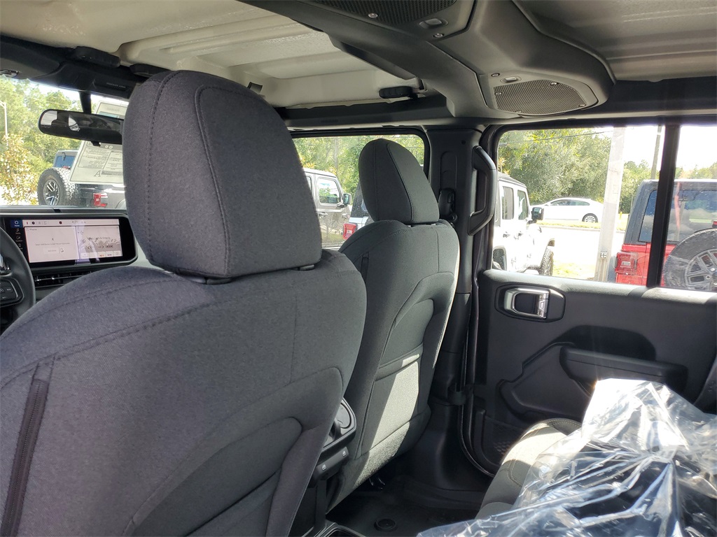 2025 Jeep Gladiator Sport photo 22