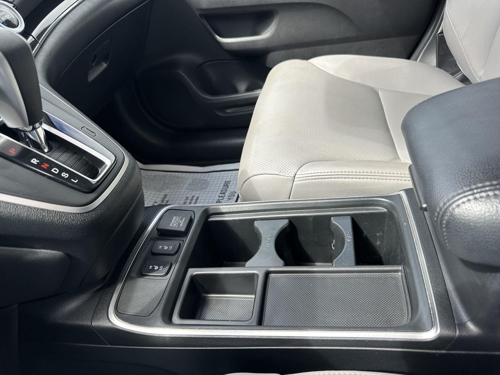 2016 Honda CR-V Touring photo 22