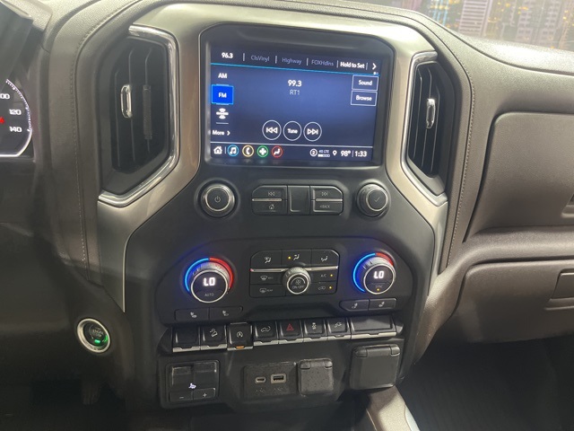 2021 Chevrolet Silverado 1500 RST photo 18