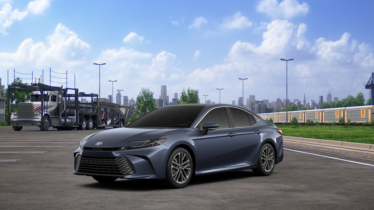 2026 Toyota Camry XLE's photo