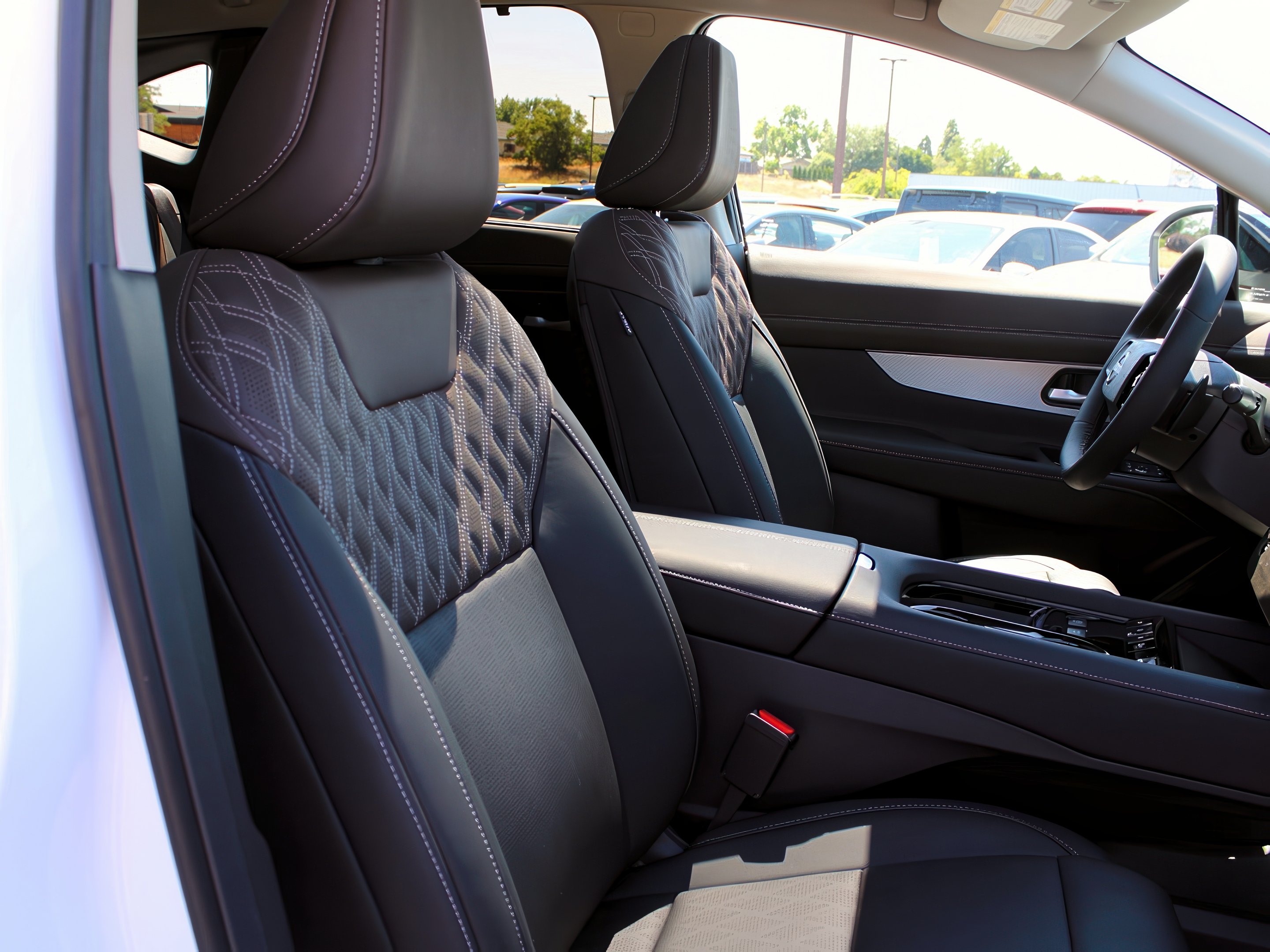2025 Nissan Murano Platinum photo 20