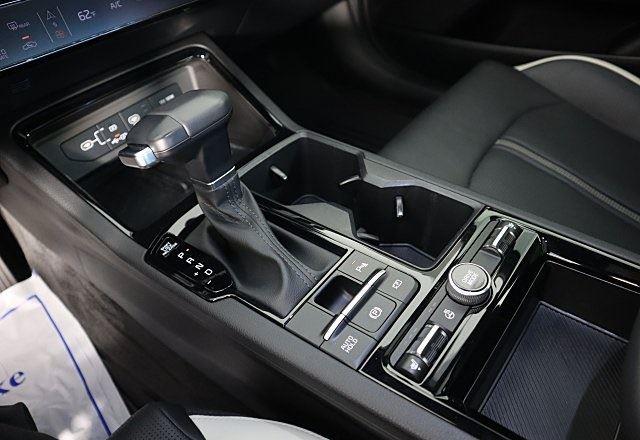 2025 Kia K5 GT-Line photo 29