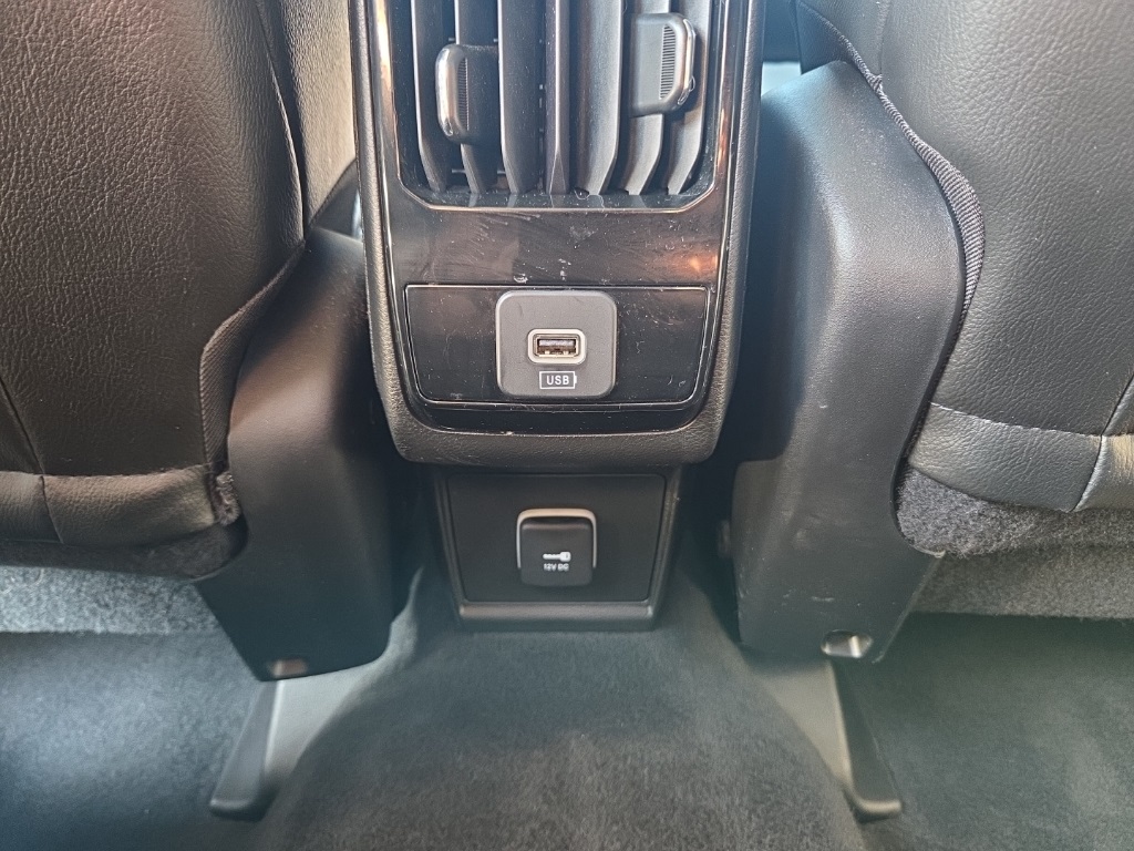 2022 Jeep Compass Limited photo 17