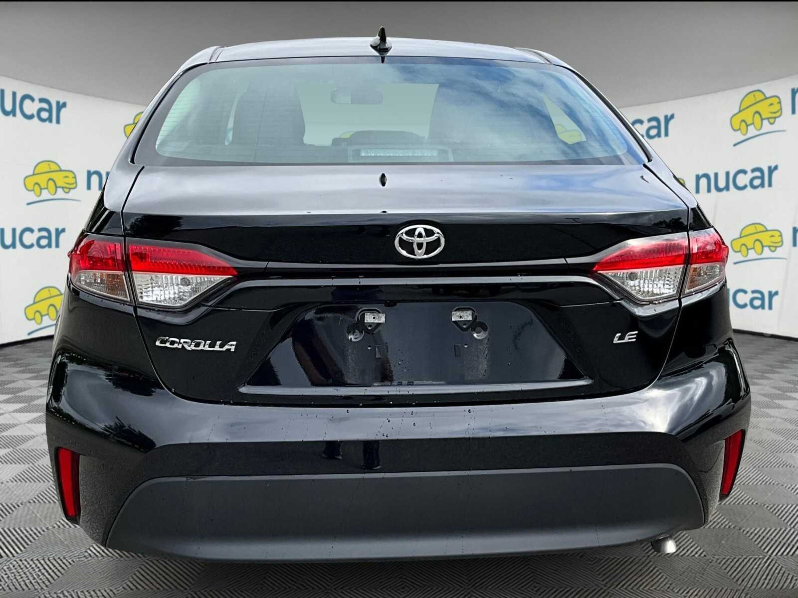 2024 Toyota Corolla LE photo 3