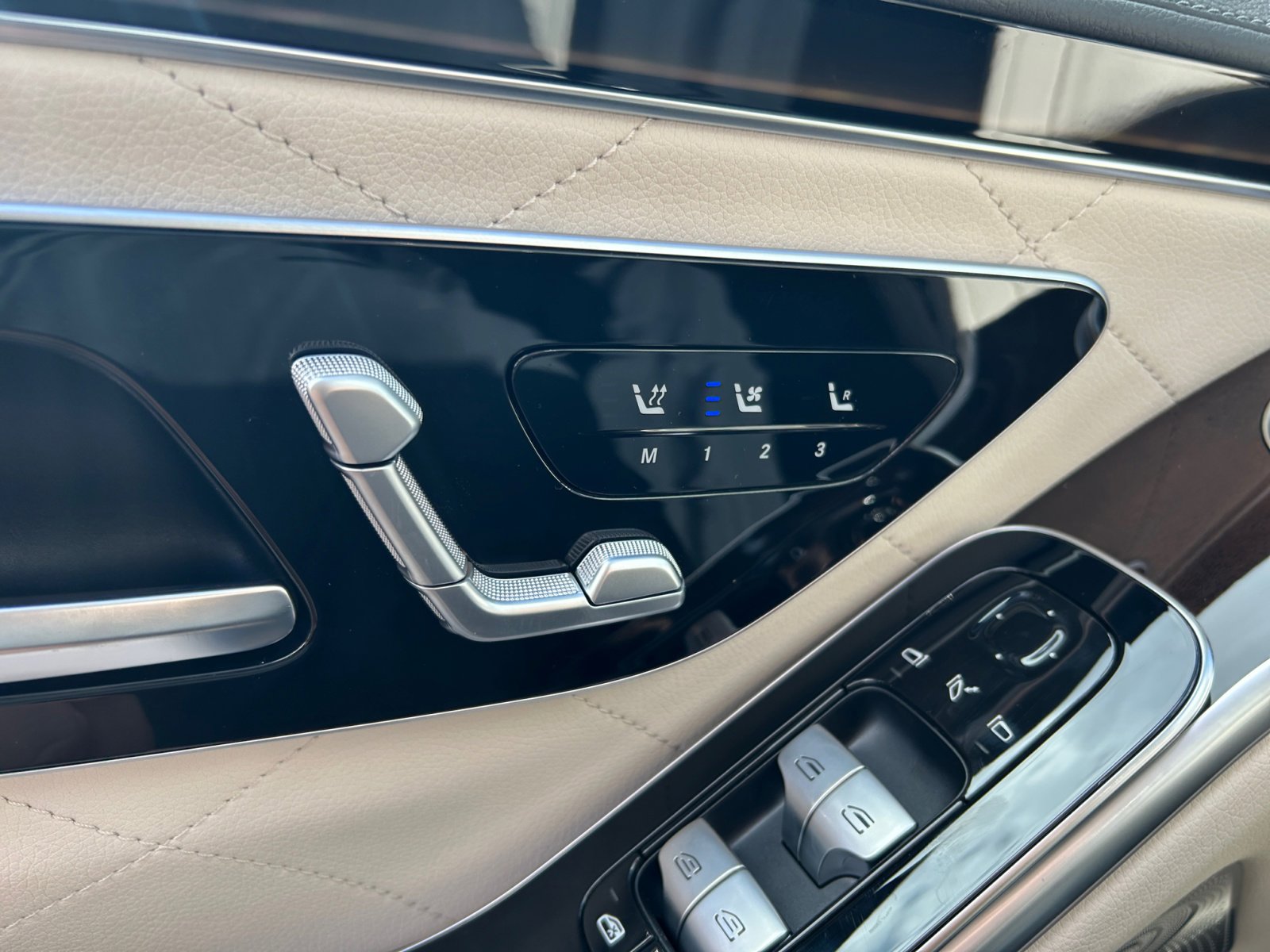 2026 Mercedes Benz S 580 4MATIC photo 28