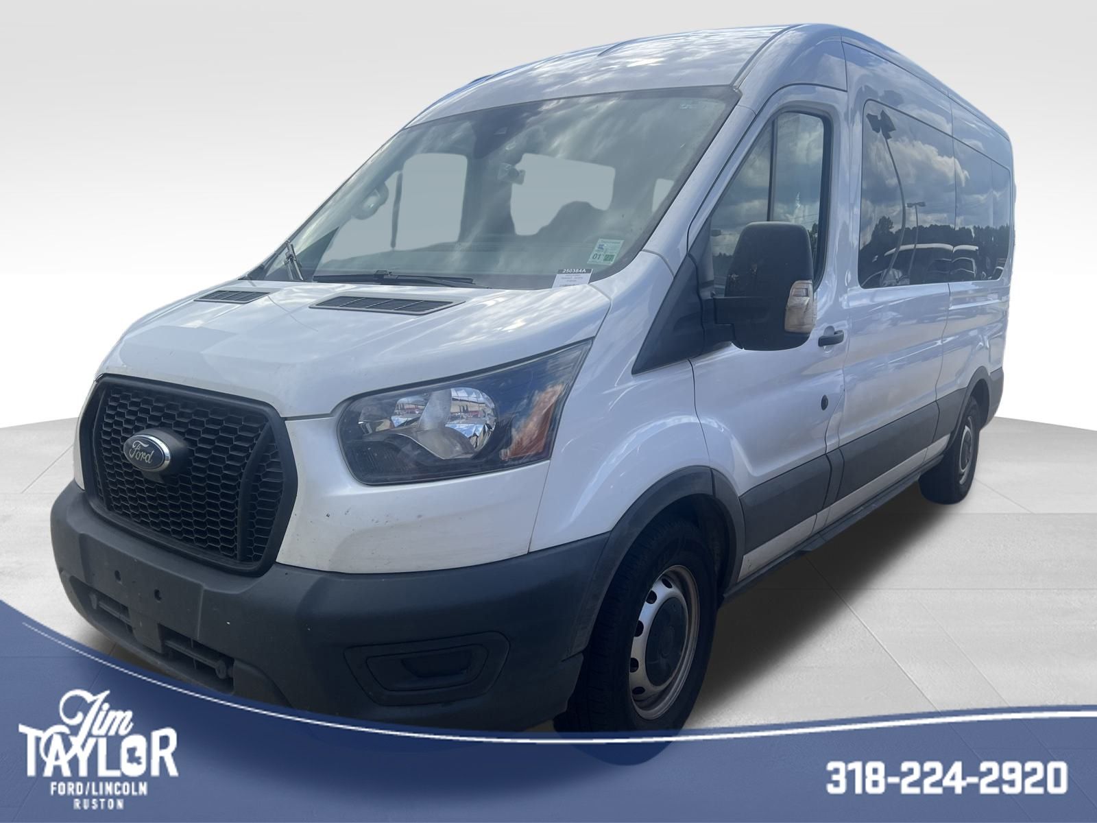 2022 Ford Transit photo 2