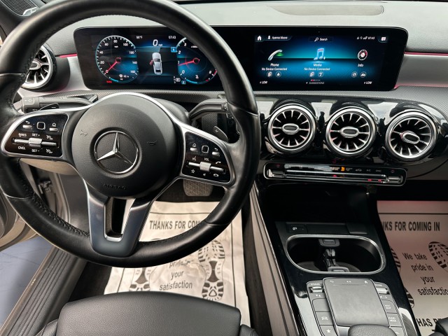 2021 Mercedes Benz A 220 4MATIC photo 10