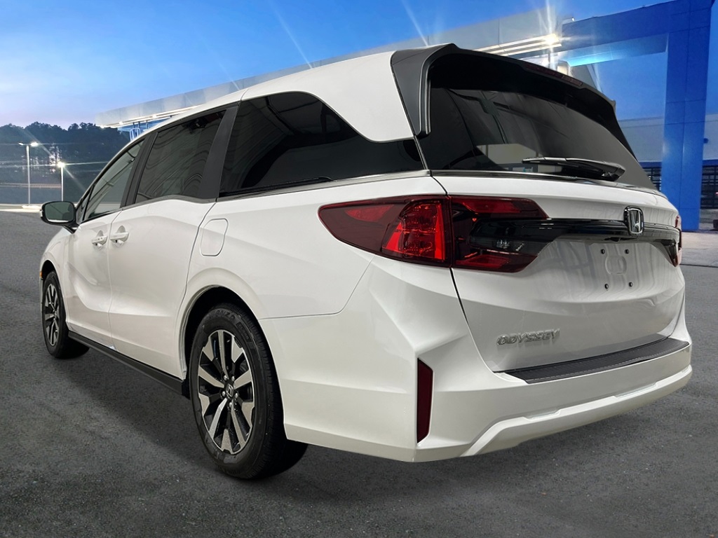 2026 Honda Odyssey EX-L photo 2