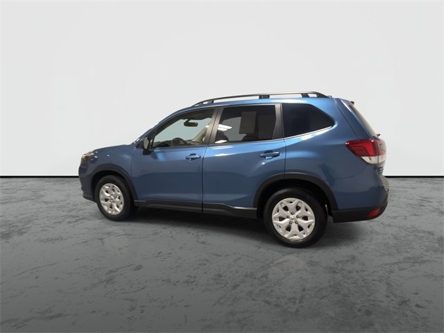 2023 Subaru Forester Base photo 5