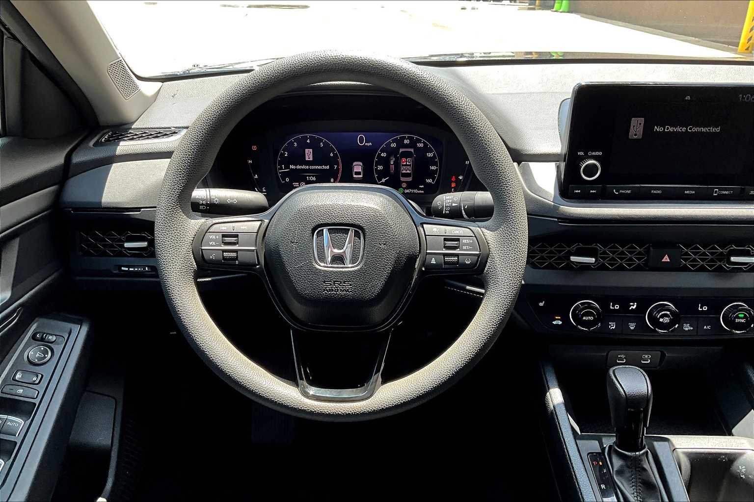 2023 Honda Accord EX photo 5