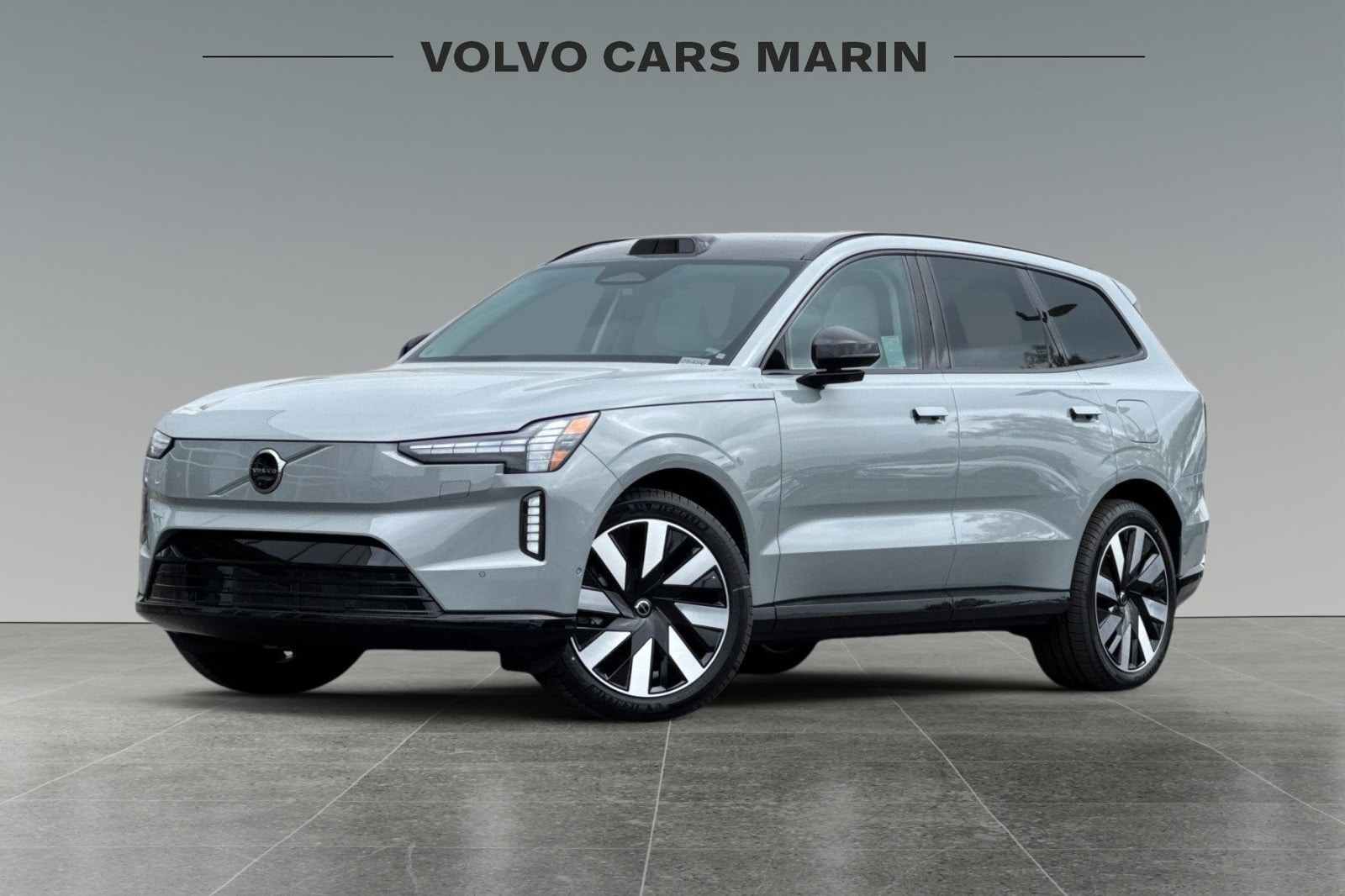 2025 Volvo EX90 Ultra's photo