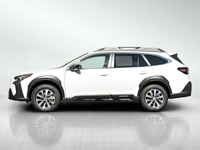 2025 Subaru Outback Premium photo 3